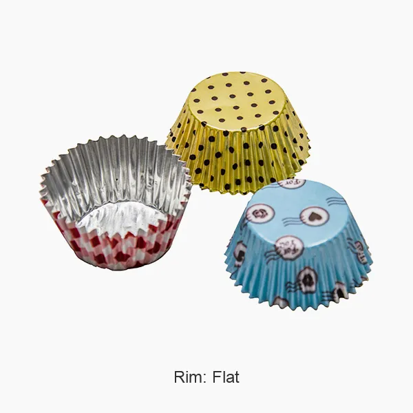 Кругла чашка з шоколадної фольги